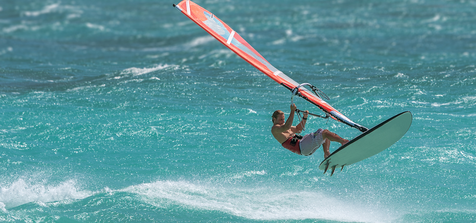 vacanza windsurf toscana
